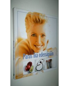 Tekijän Päivi Heininen  käytetty kirja Paras ikä edessäpäin