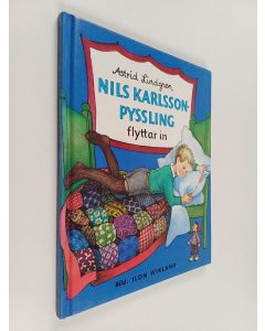 Kirjailijan Astrid Lindgren käytetty kirja Nils Karlsson-pyssling flyttar in