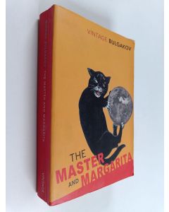 Kirjailijan Mikhail Bulgakov käytetty kirja The Master and Margarita