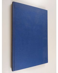 Kirjailijan Thomas Rothschild käytetty kirja A classification of living animals