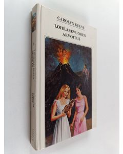 Kirjailijan Carolyn Keene käytetty kirja Lohkarevuoren arvoitus