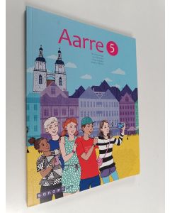 Kirjailijan Riitta Nisonen & Markku Töllinen ym. käytetty kirja Aarre 5 (OPS16)