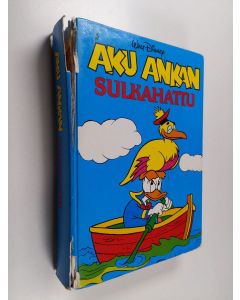 Kirjailijan Walt Disney käytetty kirja Aku Ankan sulkahattu