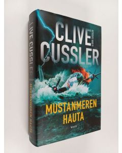 Kirjailijan Clive Cussler käytetty kirja Mustanmeren hauta