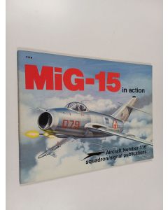 Kirjailijan Hans-Heiri Stapfer käytetty teos MiG-15 in action