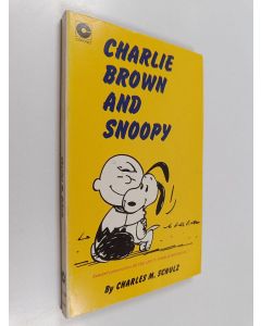 Kirjailijan Charles M. Schulz käytetty kirja Charlie Brown and Snoopy