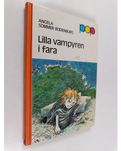 Kirjailijan Angela Sommer-Bodenburg käytetty kirja Lilla vampyren i fara