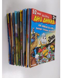 käytetty teos Aku Ankka vuosikerta 2006 (puuttuu nrot 32 ja 5)