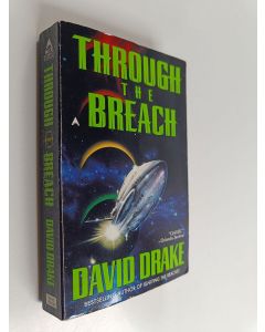 Kirjailijan David Drake käytetty kirja Through the Breach