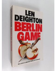 Kirjailijan Len Deighton käytetty kirja Berlin game