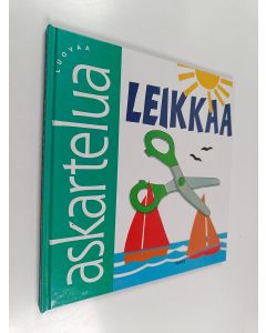 Kirjailijan Paul Harrison käytetty kirja Luovaa askartelua Leikkaa