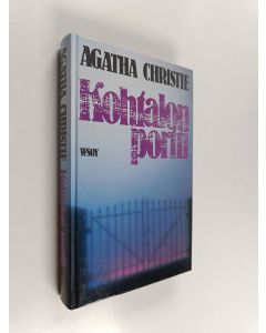Kirjailijan Agatha Christie k&auml;ytetty kirja Kohtalon portti