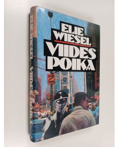 Kirjailijan Elie Wiesel käytetty kirja Viides poika