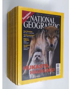 käytetty kirja National Geographic Suomi vuosikerta 2002 (1-13)