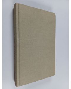 käytetty kirja Man and nature