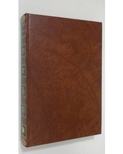 käytetty kirja Kirjavaliot : Perrault, E. G. : Kohtaus aluevesirajalla ,; Eckert, Allan W. : Haukkamäen poika ; Rickett, Frances ja McGraw, Steven : Niin kauan kuin on elämää ; Cornwell, Bernard : Kapteeni Sharpe ja Espanjan kulta