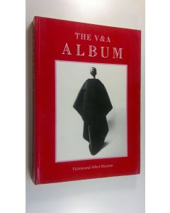 Kirjailijan Anna Somers Cocks käytetty kirja The Victoria and Albert Museum Album 4