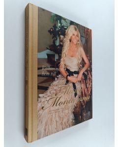 Kirjailijan Maria Montazami käytetty kirja Välkommen hem till Maria Montazami