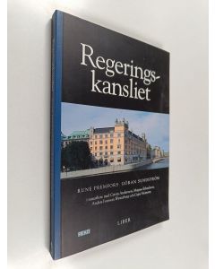 Kirjailijan Rune Premfors käytetty kirja Regeringskansliet