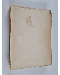 Kirjailijan James Jones käytetty kirja Ohut punainen viiva