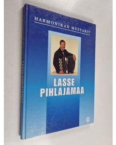 Tekijän Heikki Uusitalo  käytetty kirja Harmonikan mestarit : Lasse Pihlajamaa