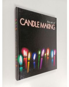 Kirjailijan Victoria Kingsbury käytetty kirja The art of candlemaking