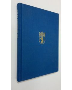 Tekijän Anneli Asplund  käytetty kirja Talvi-Henrikin teillä : Satakunnan kilta 1924-2010