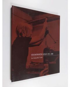Kirjailijan Turun Taidemuseo & Anne-Mari Rosenlöf ym. käytetty kirja Vedosmerkintöjä vuosilta 1933-2008 : Turun taidegraafikot 75 vuotta