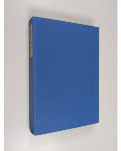 Kirjailijan Douglas Reeman käytetty kirja Singaporen tykkivene