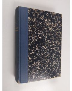 Kirjailijan Alexandre Dumas käytetty kirja Kolme muskettisoturia 1 : historiallinen romaani