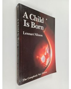 Kirjailijan Lennart Nilsson käytetty kirja A child is born