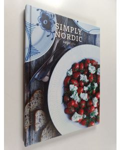 käytetty kirja Simply Nordic