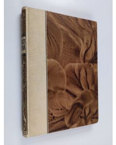 Kirjailijan Evy Fogelberg käytetty kirja Vankien ystävä : piirteita Mathilda Wreden elämästä ja toiminnasta