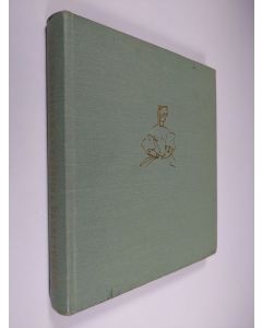 Kirjailijan Olga Tschechowa käytetty kirja Kauniina halki vuosien : kuuluisan elokuvatähden kauneudenhoito- ja pukeutumisohjeita