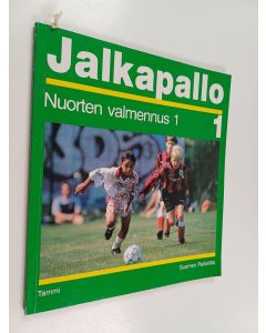 käytetty kirja Jalkapallo : nuorten valmennus 1