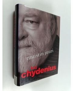 Kirjailijan Kaj Chydenius käytetty kirja Muistin juuri