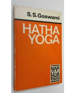 Kirjailijan S. S. Goswami käytetty kirja Hatha Yoga