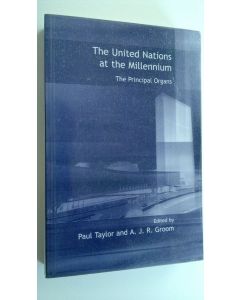 Tekijän Paul Taylor  käytetty kirja United Nations at the Millennium : The Principal Organs