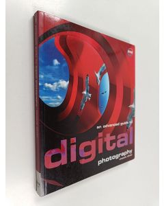 Kirjailijan Vincent Oliver käytetty kirja An Advanced Guide to Digital Photography