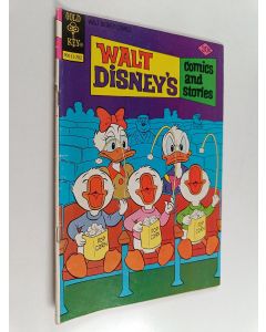 Kirjailijan Walt Disney käytetty teos Walt Disney's Comics and Stories vol. 37 no. 5