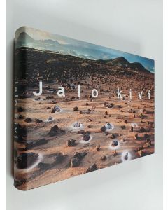 käytetty kirja Jalo kivi