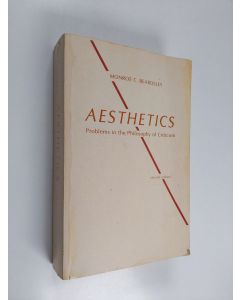 Kirjailijan Monroe C. Beardsley käytetty kirja Aesthetics, Problems in the Philosophy of Criticism
