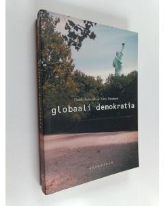 Kirjailijan Heikki Patomäki käytetty kirja Globaali demokratia