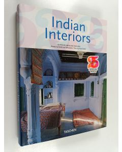Kirjailijan Deidi von Schaewen & Sunil Sethi käytetty kirja Indian Interiors