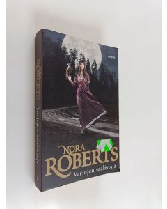 Kirjailijan Nora Roberts käytetty kirja Varjojen saalistaja