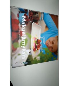 käytetty kirja Makuelämyksiä