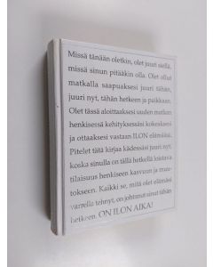 Kirjailijan Ruth Fishel käytetty kirja Ilon aika