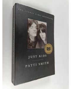 Kirjailijan Patti Smith käytetty kirja Just Kids