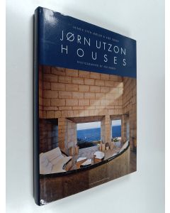 Kirjailijan Henrik Sten Møller käytetty kirja Jørn Utzon houses