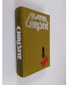 Kirjailijan Agatha Christie käytetty kirja Totuus Hallavan hevosen majatalosta / Lentävä kuolema (yhteissidos)